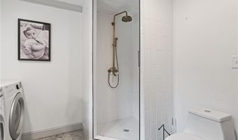 104 Cherry St, Adairsville, GA 30103