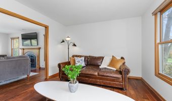 2197 Knollpoint Dr NE, Ada, MI 49301