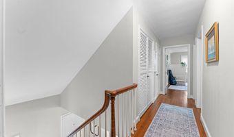 5121 BALTAN Rd, Bethesda, MD 20816
