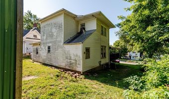 1125 Atchison St, Atchison, KS 66002