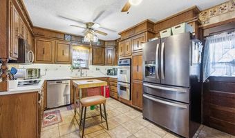 15116 Chestnut St, Basehor, KS 66007