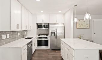 12 VAN DORN 405, Alexandria, VA 22304