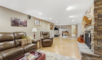 711 Benton St, Anoka, MN 55303