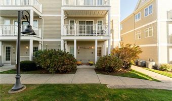 683 Metacom Ave 79, Bristol, RI 02809