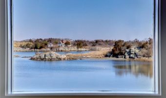 6 Price's Cove Ave, Newport, RI 02840