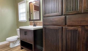 120 N 10th Ave, Teague, TX 75860
