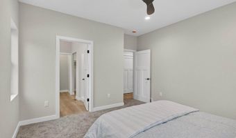 4510 Ridgeview Ln, Wisconsin Rapids, WI 54494