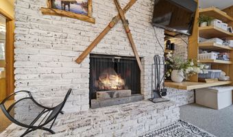 15 Goose Hollow Rd, Campton, NH 03223