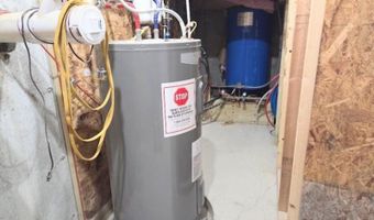 237 Halls Pond Rd, Charlestown, NH 03603