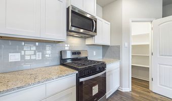 7084 Bexley Ct, Alexandria, LA 71303