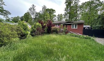 265 Sycamore Dr, Arden, NC 28704
