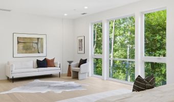 7502 NEVIS Rd, Bethesda, MD 20817