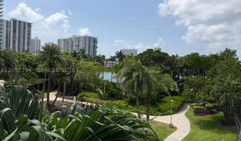 2801 NE 183rd St 308W, Aventura, FL 33160