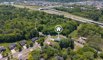 2544 Avery Ln, Altoona, WI 54720