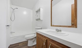 125 NW 40TH Ave, Bell, FL 32619