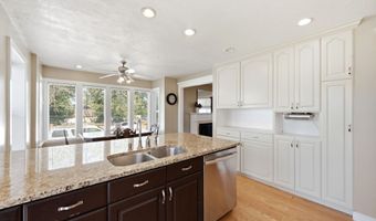 310 E 600 S, Centerville, UT 84014