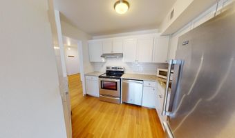 2221 S Huron Pkwy 4, Ann Arbor, MI 48104