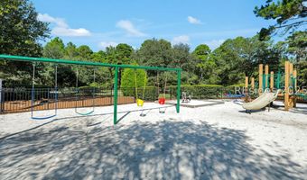 136 Lake Linden Dr, Bluffton, SC 29910