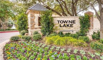 4160 Towne Green Cir, Addison, TX 75001