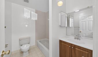 1606 Madaline Dr, Avenel, NJ 07001