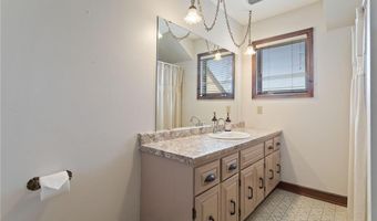 1128 Benton St, Anoka, MN 55303