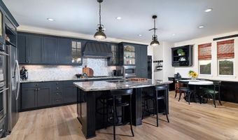 2588 Ingleton Ave, Carlsbad, CA 92009