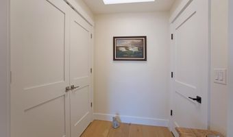 7 Longview Dr 209, Atkinson, NH 03811