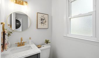 64 Woodland Rd, Bayville, NJ 08721