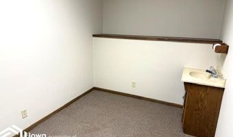 116 N Moore St, Algona, IA 50511