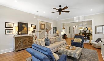 2 Tomlow Trce, Beaufort, SC 29906