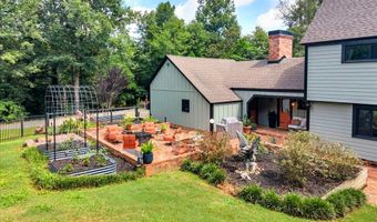 152 Dogwood Hills Rd, Americus, GA 31709
