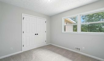 115 Dixie, Ball Ground, GA 30107