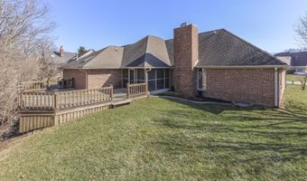 8896 Classic View Dr, Indianapolis, IN 46217
