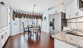2800 Hartford Ln, Akron, OH 44312