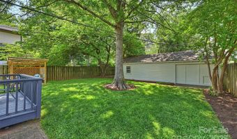 2015 Club Rd, Charlotte, NC 28205