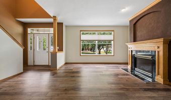 1635 2nd Ave, Anoka, MN 55303