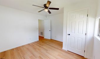 608 COLLEGE St, Barrackville, WV 26559