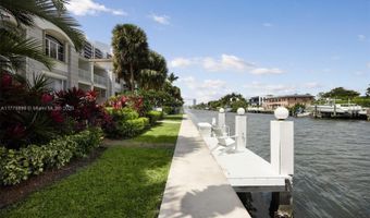 3707 NE 214th St 14, Aventura, FL 33180