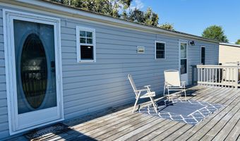 629 Old Snow Hill Rd, Ayden, NC 28513