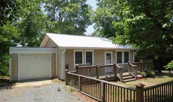 305 Summit St, Aberdeen, NC 28315