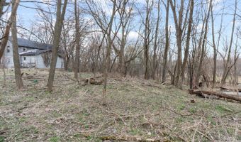 152 E Depot St, Antioch, IL 60002