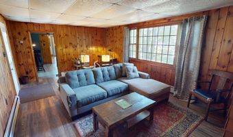 19 Russell St, Bangor, ME 04401