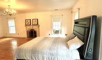 9 Birch Hill Rd, Albany, NY 12211