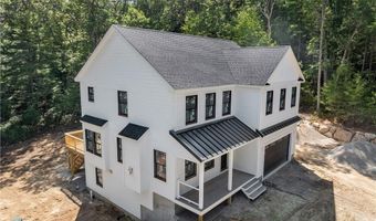 2036 Putnam Pike, Glocester, RI 02814