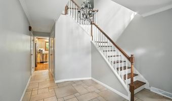 1579 Sylved Ln, Cincinnati, OH 45238