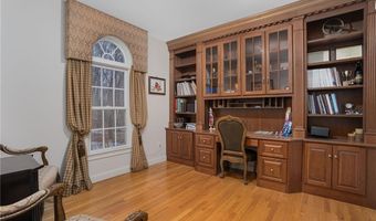 20 Bailey Blvd, East Greenwich, RI 02818
