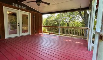 200 Watts Ln, Big Sandy, TN 38221