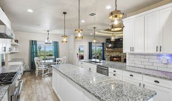 9691 Crow Ln, Adkins, TX 78101