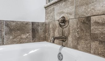 85 Smarty Jones Cir, Austin, AR 72007