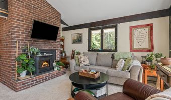 95 Noyes St, Bethlehem, NH 03574